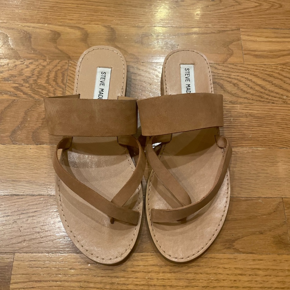 Steve Madden Tan Brown Sandals
